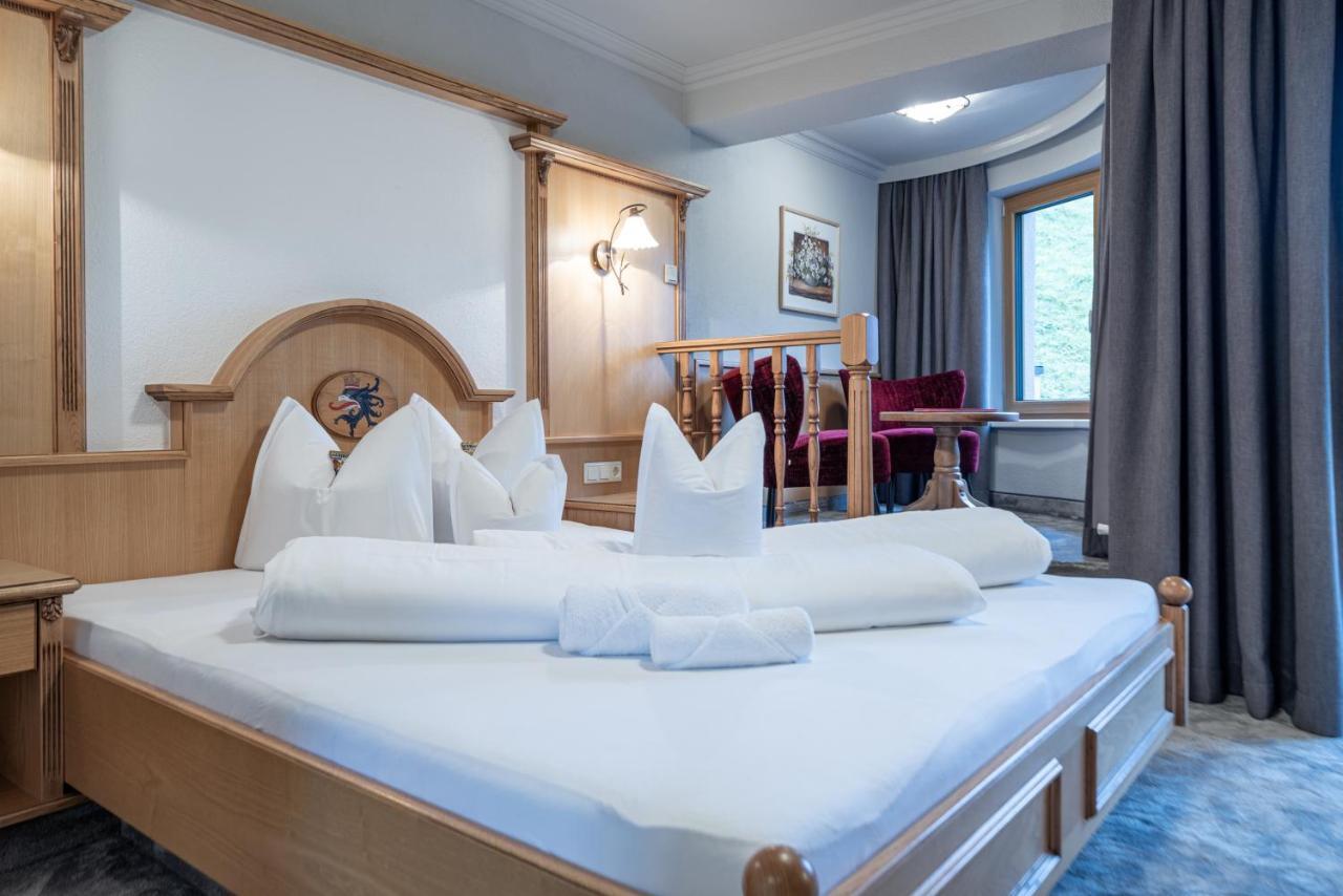 Burghotel Alpengluehn اوبرغورغل المظهر الخارجي الصورة