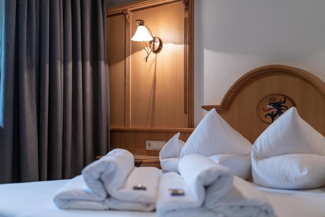 Burghotel Alpengluehn اوبرغورغل المظهر الخارجي الصورة